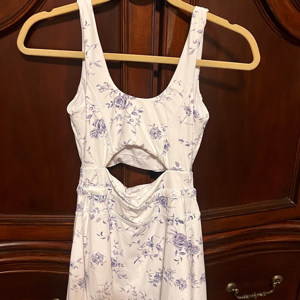 Altard State/AS Revival White and Lavender Floral Athletic Dress w Hidden Pocket